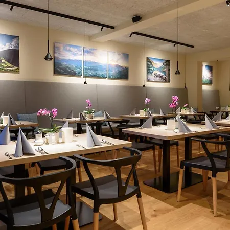 מלון Moserwirt באד גויסרן